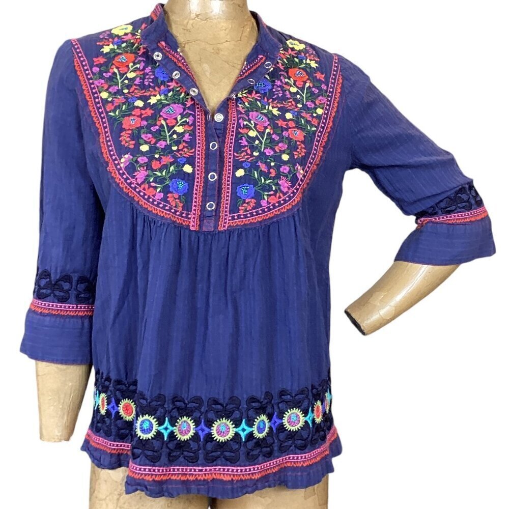 Johnny‎ Was 3J Workshop Cotton Embroidered Top Sz M Navy Blue #304E